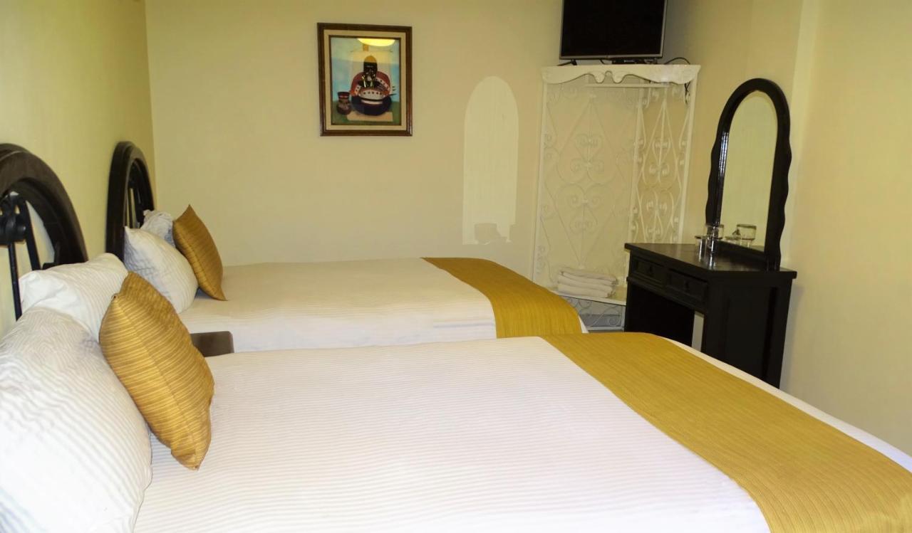 Hotel Jardines Del Centro San Cristóbal de Las Casas エクステリア 写真