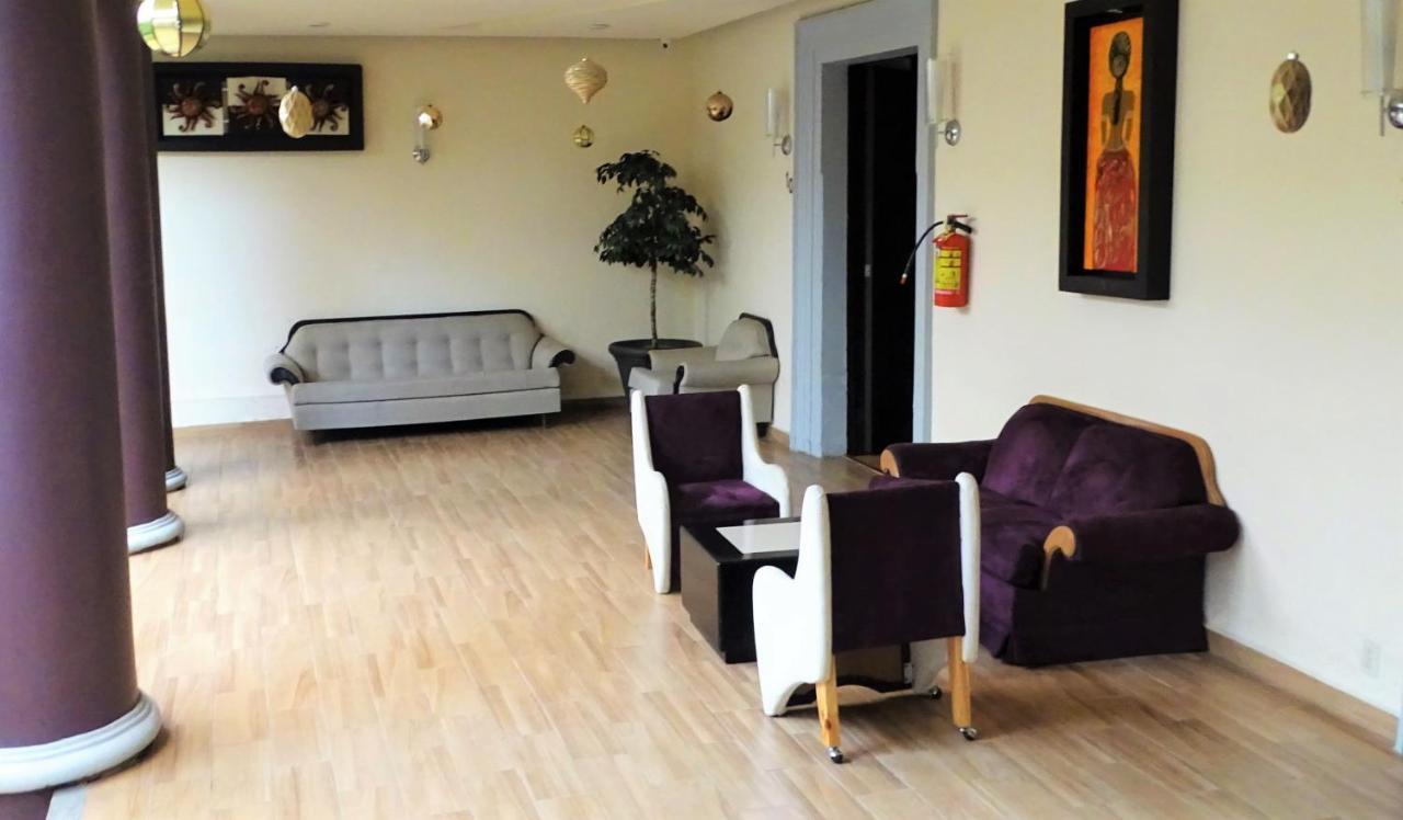 Hotel Jardines Del Centro San Cristóbal de Las Casas エクステリア 写真