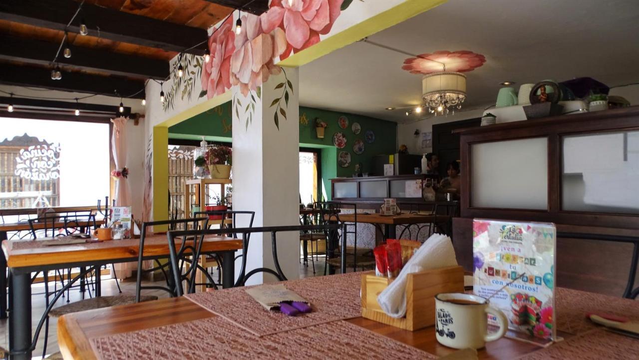 Hotel Jardines Del Centro San Cristóbal de Las Casas エクステリア 写真