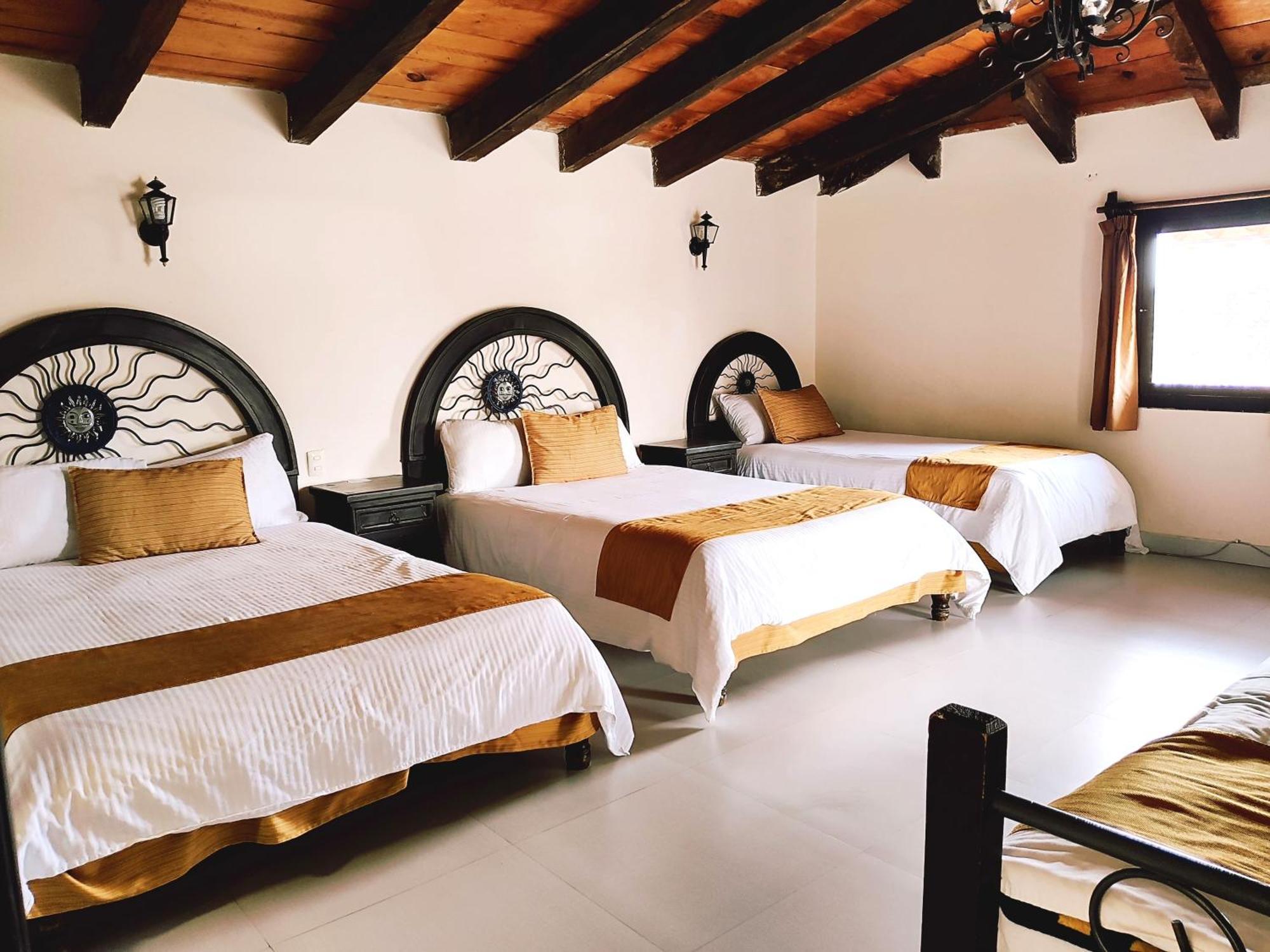 Hotel Jardines Del Centro San Cristóbal de Las Casas エクステリア 写真